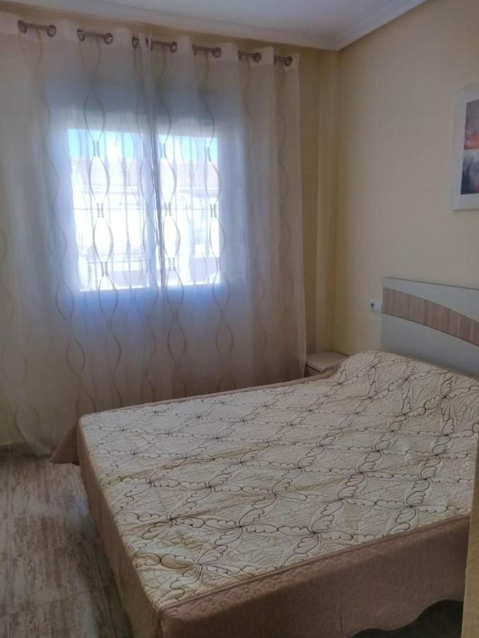 Nice Apartment In Quiet Area Aguas Nuevas Torrevieja Buitenkant foto